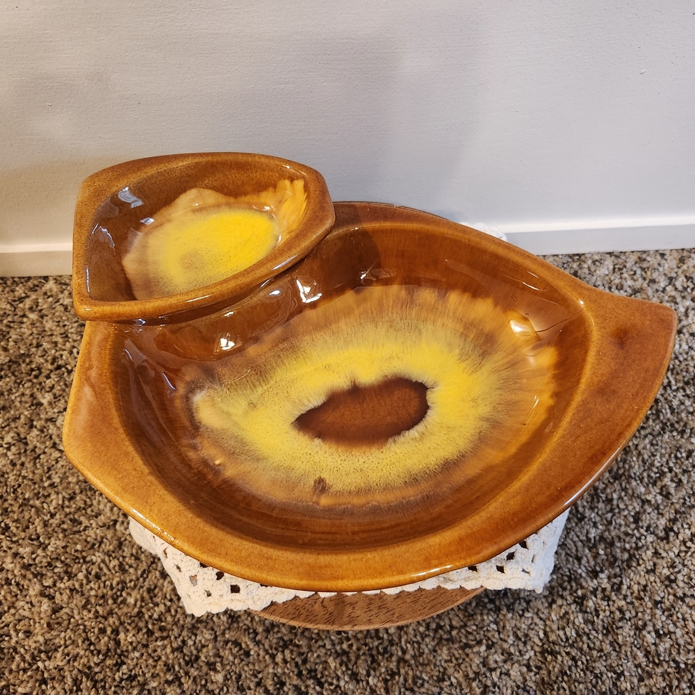 Vintage Maurice Of California #1708 Glazed Pottery Chip And Dip Set
